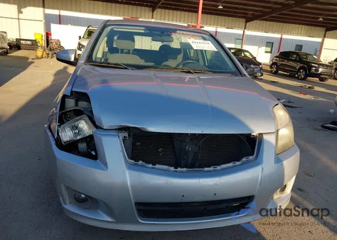 2011 Nissan Sentra 2.0Sr z USA, uszkodzony, nr VIN 3N1AB6AP8BL609603